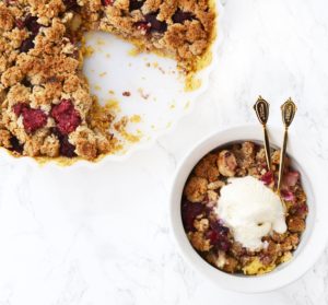 Paleo Apple Raspberry Crumble